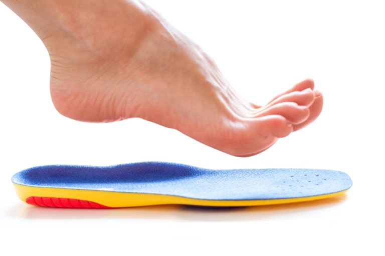 Can You Wash Shoe Insoles: Ways to Clean Shoe Insoles and Measures to Keep Them Fresh-Smelling